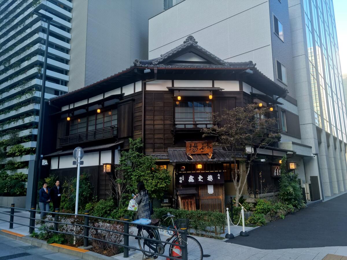 toranomon hills cafe
